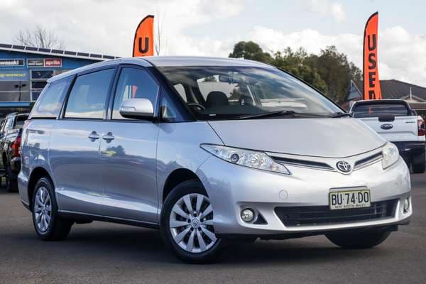 2013 Toyota Tarago